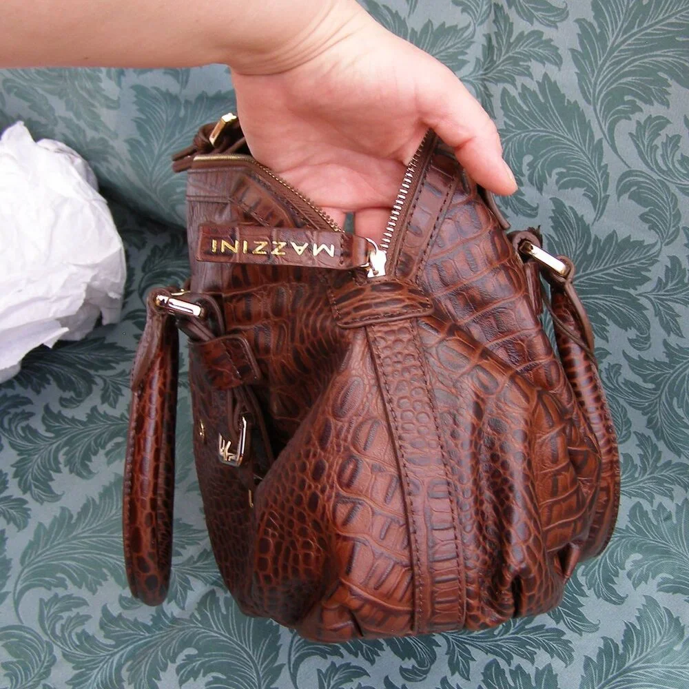 NEW MAZZINI Brown Leather Bag w/Tag Croc Embossed